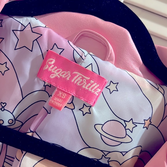 Dolls Kill Sugar thrills 
UNDER THE LIGHTS FRINGE MOTO JACKET - Picture 2 of 6